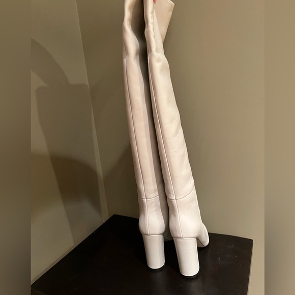 Leather ivory knee high boots - Picture 3 of 7